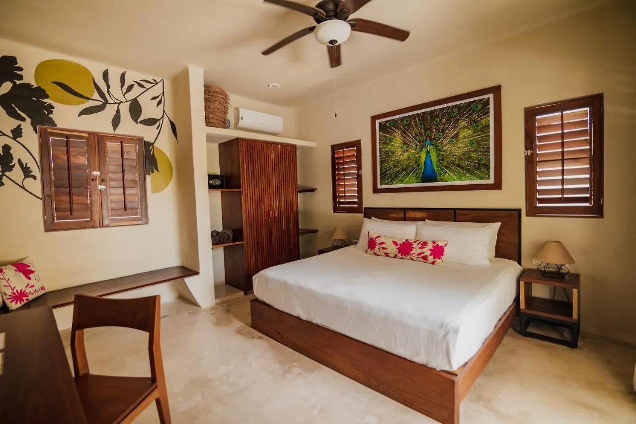 Hotel Blue Palm Bacalar