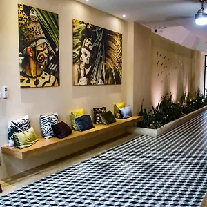 Apartahotel Amira