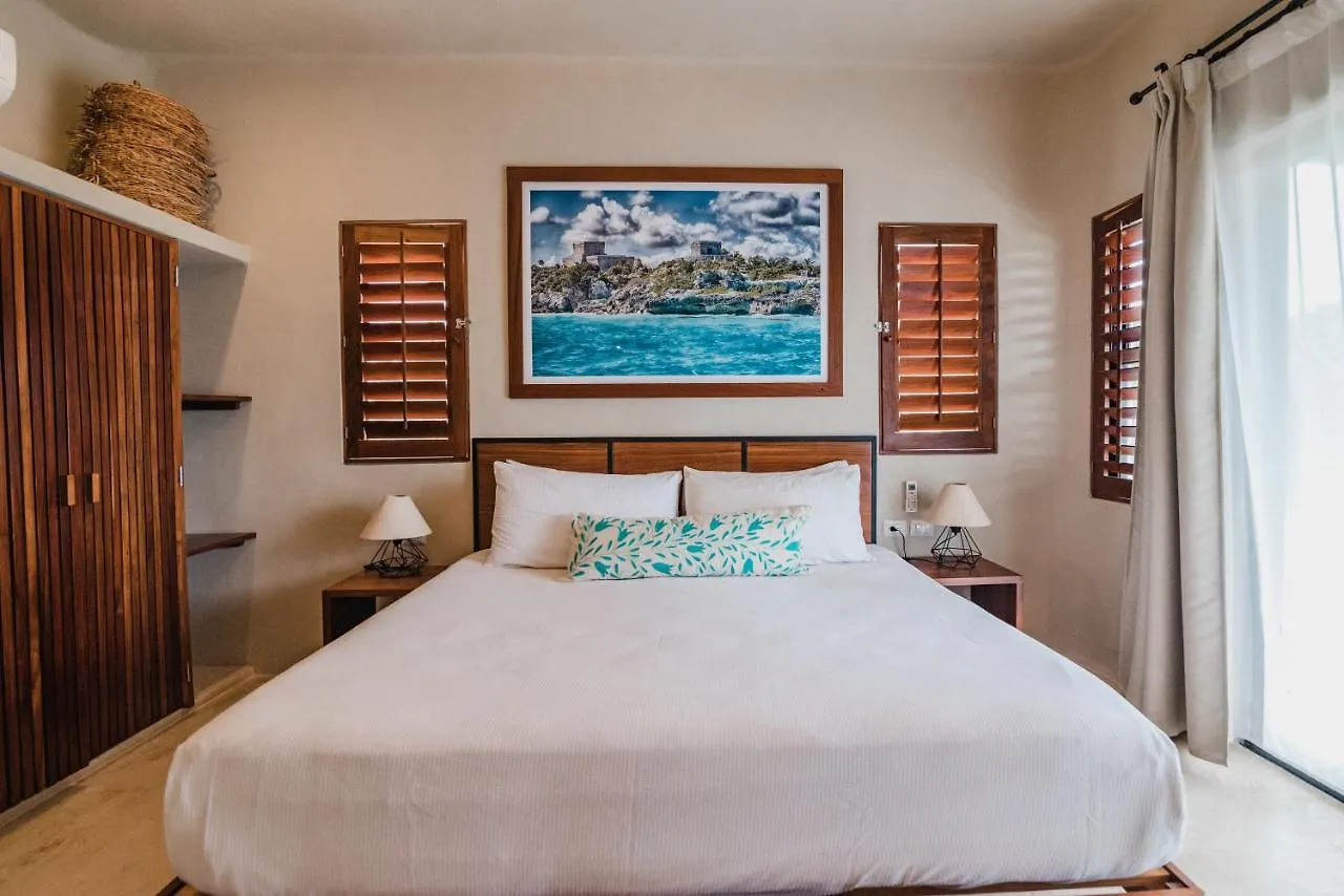 Hotel Blue Palm Bacalar