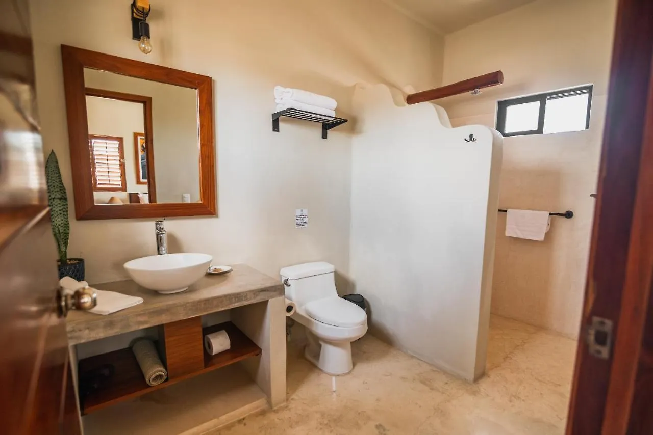Hotel Blue Palm Bacalar